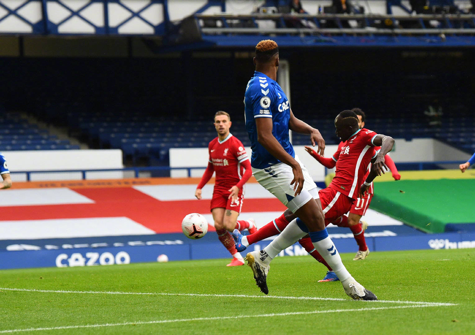 他不仅需要 他不仅需要